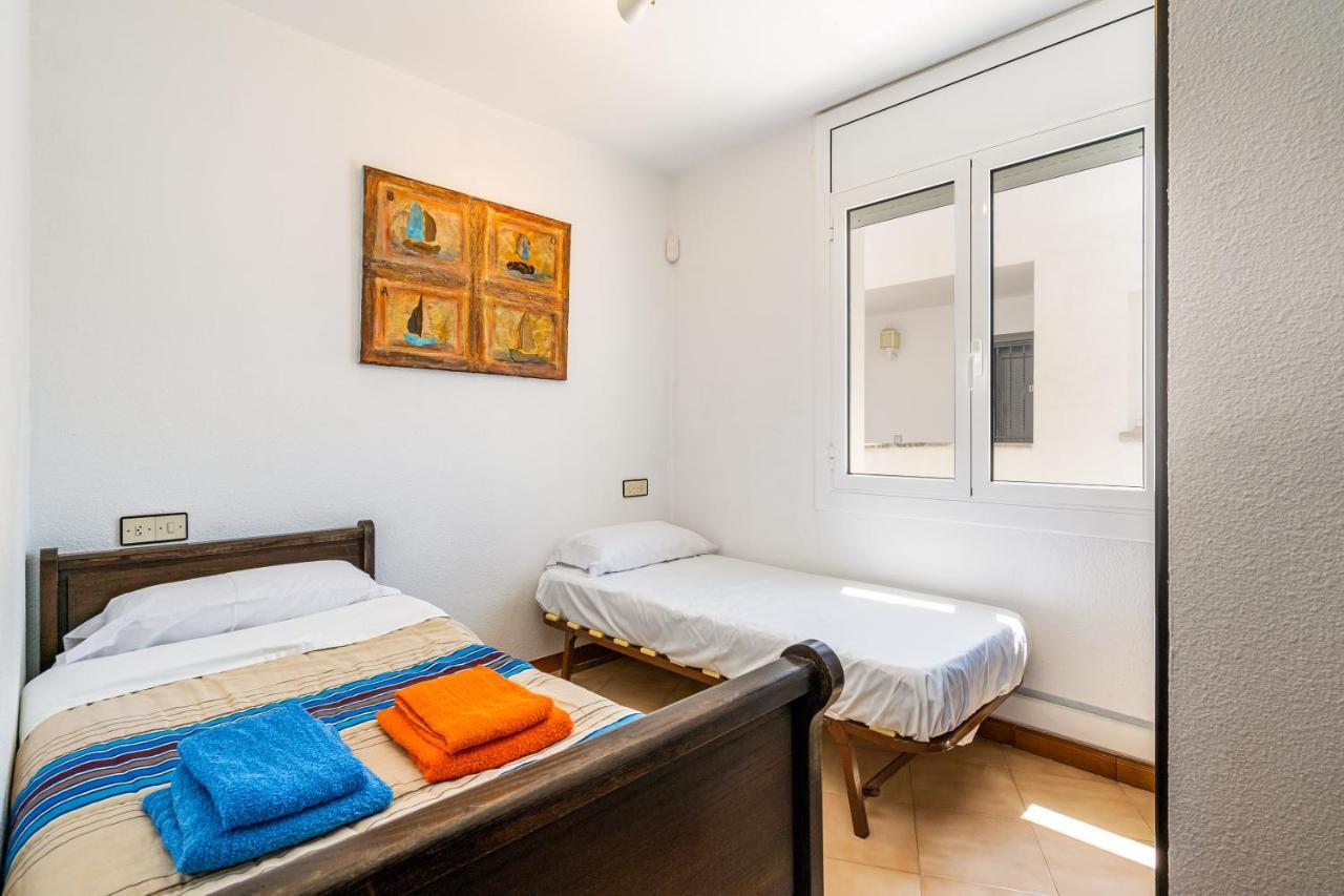 Welcs Apartamento 010 Emp Con Vistas Al Puerto Эмпуриабрава Экстерьер фото